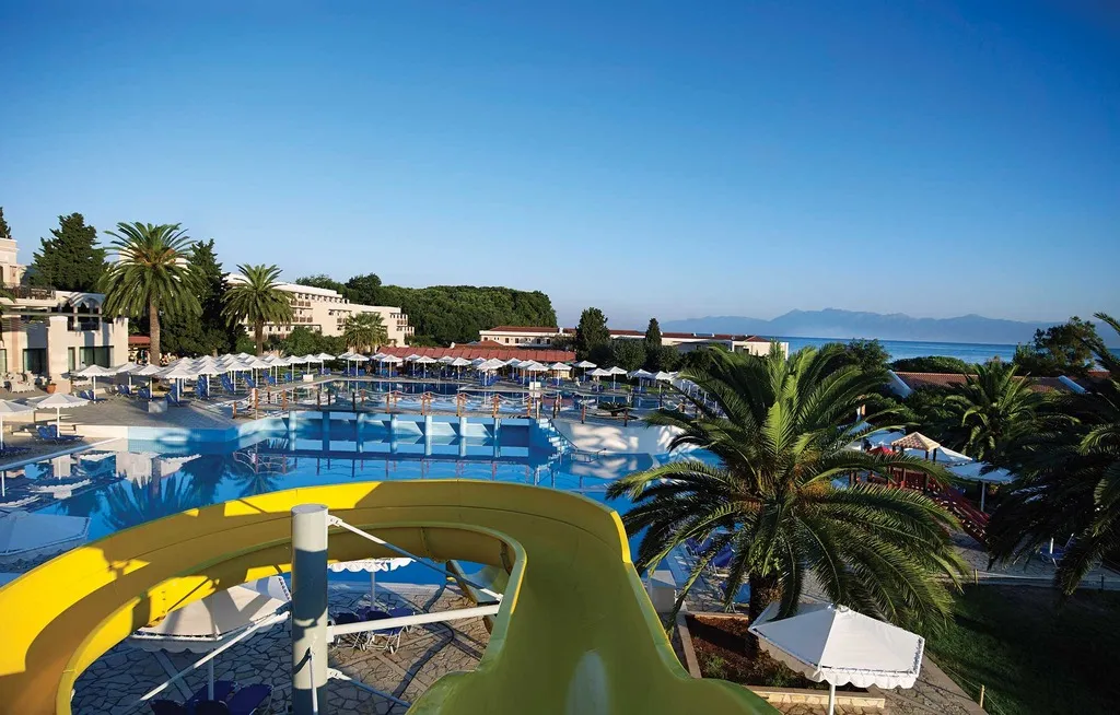 Pool, Roda Beach Resort and Spa, Corfu