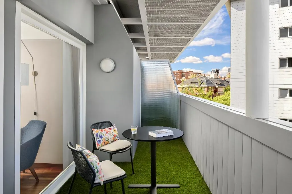 DOUBLE WITH TERRACE Room, NH Paseo de la Habana, Madrid