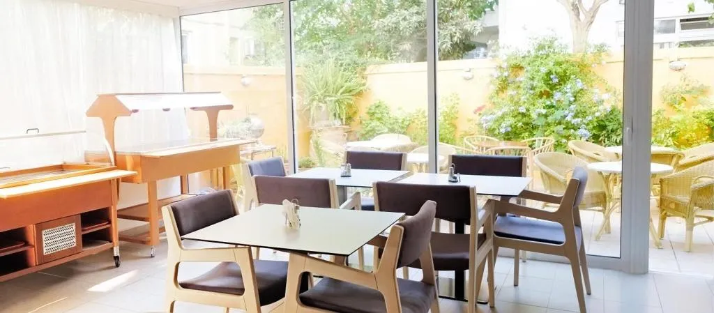 Restaurant, Savoy, Rhodes