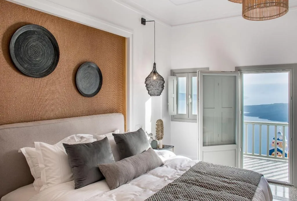 Room, Amelot Art Suites, Santorini