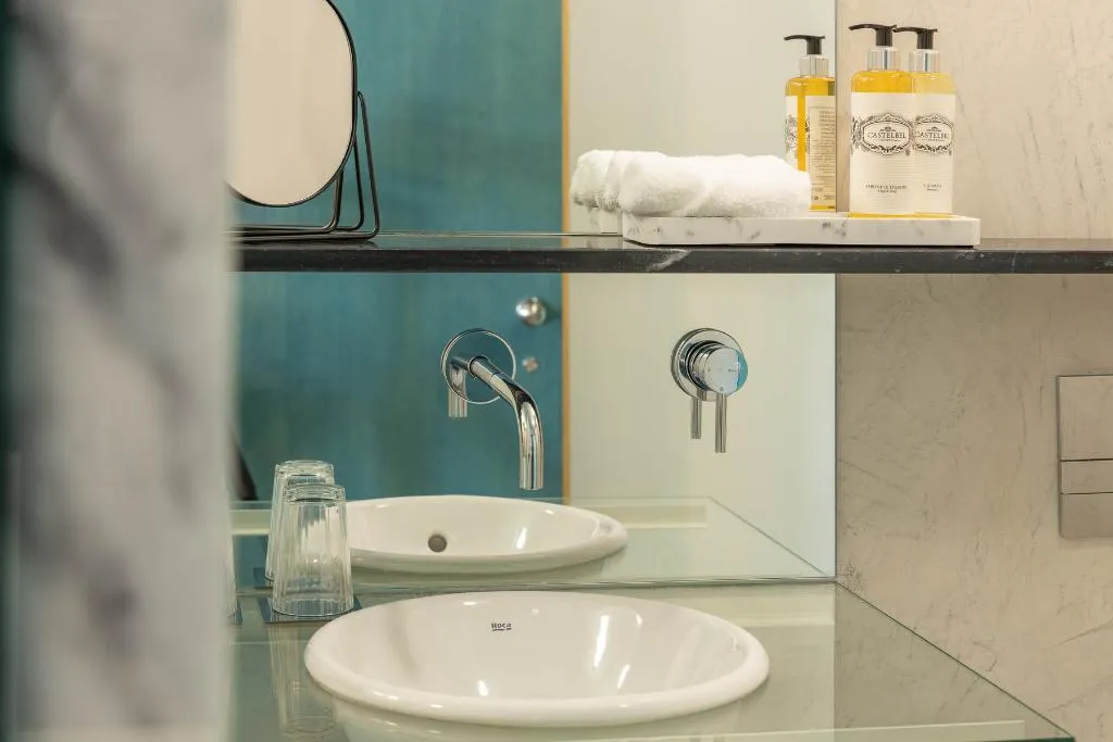 Double or Twin WITH BALCONY Room, Covelo The Original Rooms And Suites, Porto