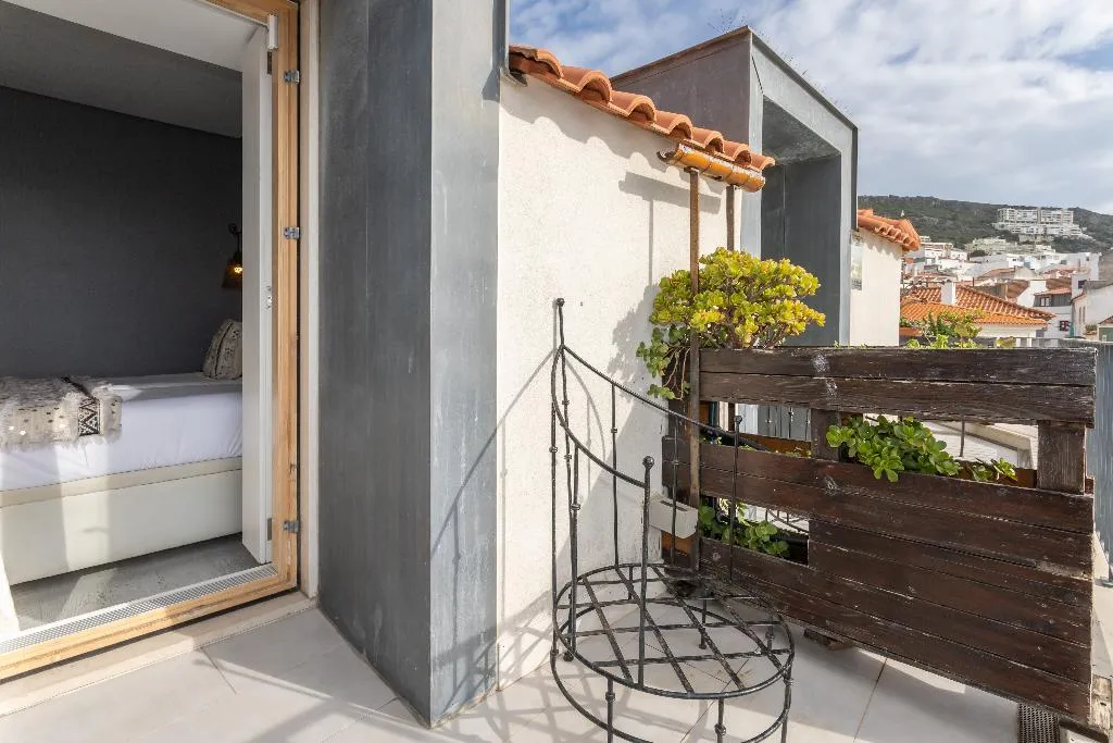 Double or Twin SUPERIOR WITH BALCONY Room, Casa Da Praça, Lisbon