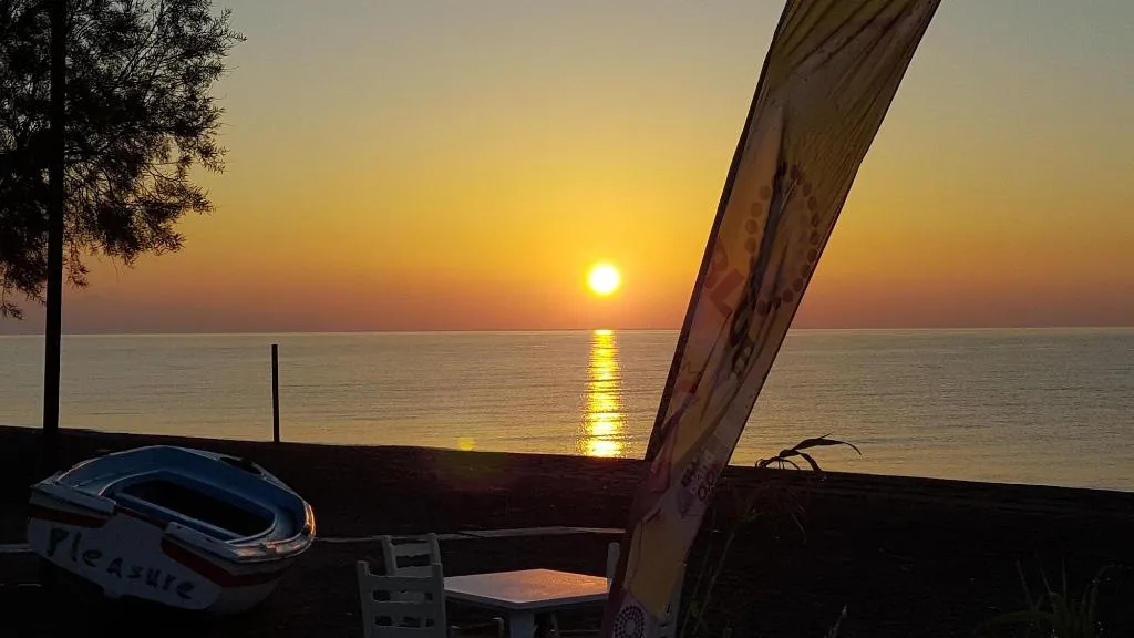 General view, Pleasure Beachside Studios, Santorini