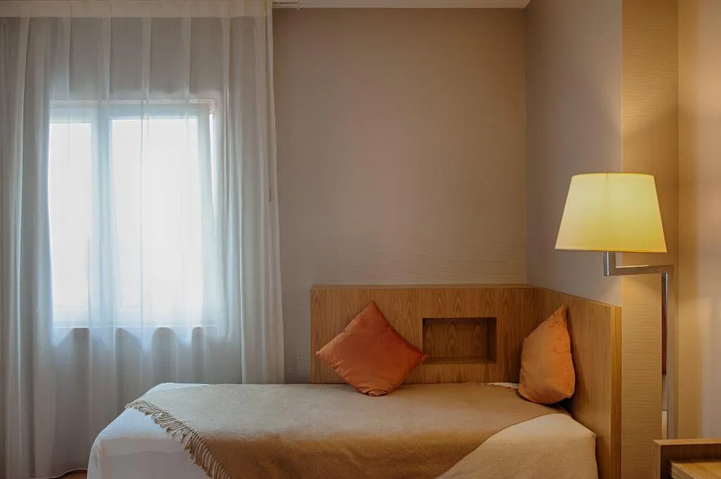 TRIPLE STANDARD Room, Oslo Coimbra, Porto