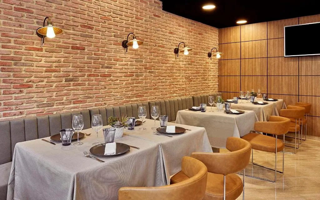 Restaurant, NH Barcelona Stadium, Barcelona