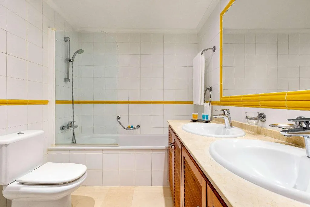 JUNIOR SUITE DELUXE Room, Wyndham Grand Costa del Sol, Costa Del Sol