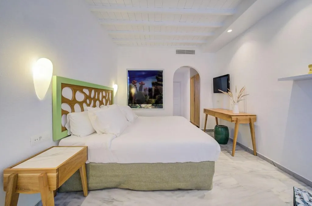 Room, San Antonio Summerland, Mykonos