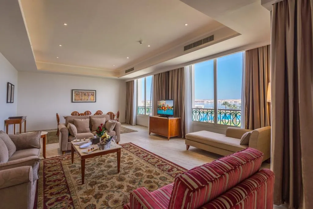 SUITE SEA VIEW Room, Baron Palace, Red Sea Riviera