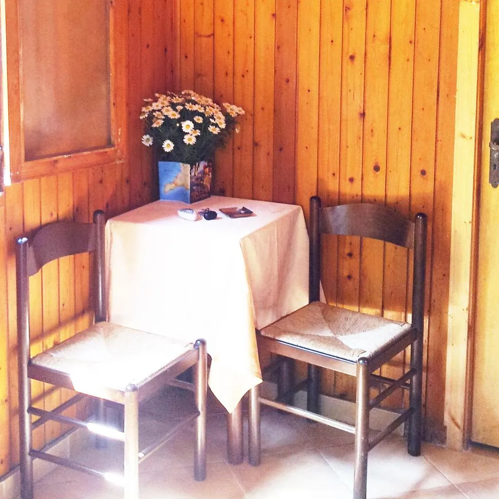 Room, Villaggio Turistico Fiori D'Arancio, Naples