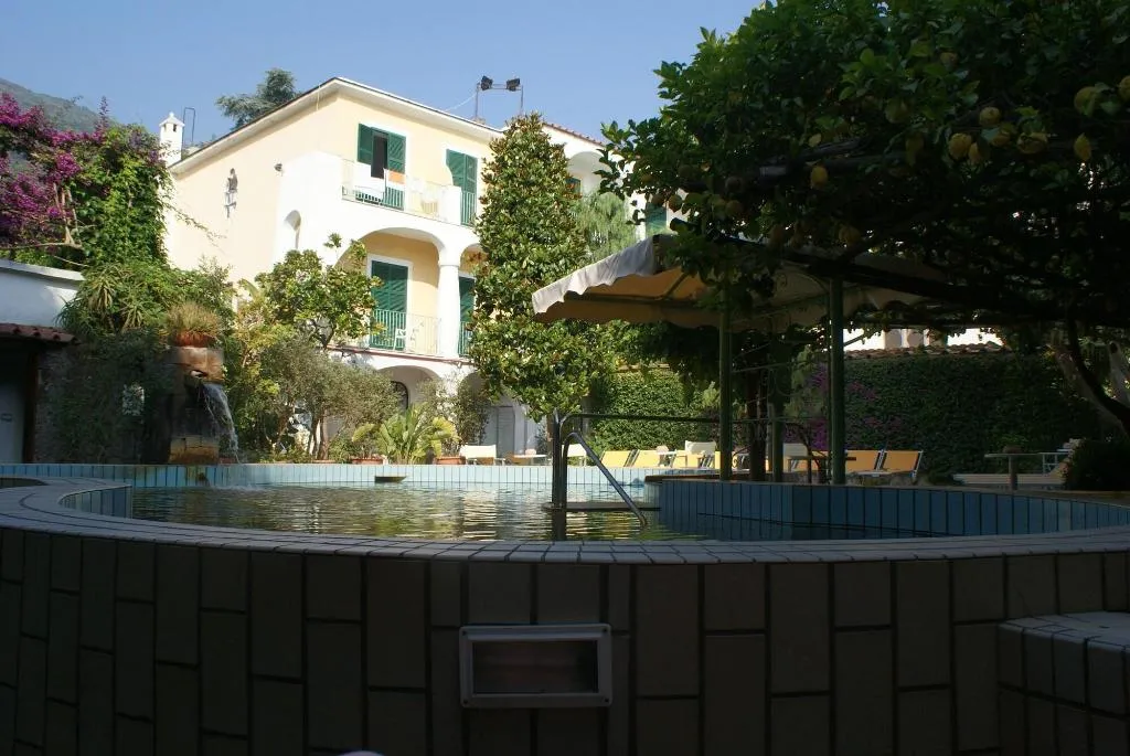 Sports and Entertainment, Villa Ciccio, Naples