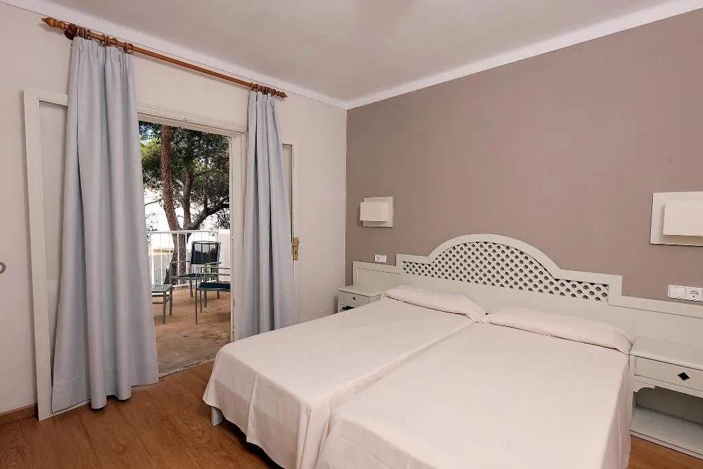 APARTMENT TWO BEDROOMS Room, Hotel Club Es Talaial, Majorca