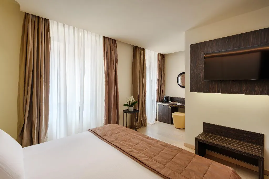 DOUBLE SINGLE USE DELUXE Room, The Square Milano Duomo, Milan