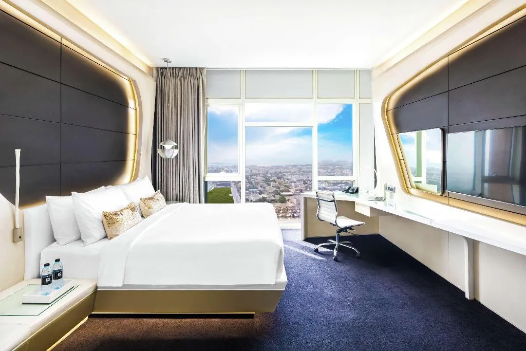 Room, V Hotel Dubai, Curio Collection by Hilton, Dubai