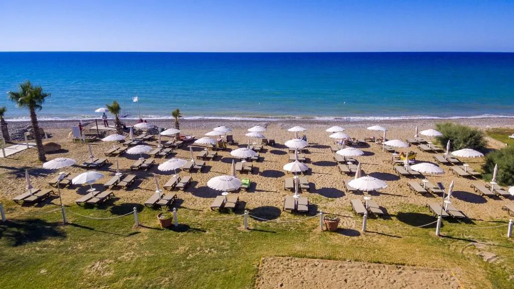 Beach, Mclub Acacia Resort, Palermo