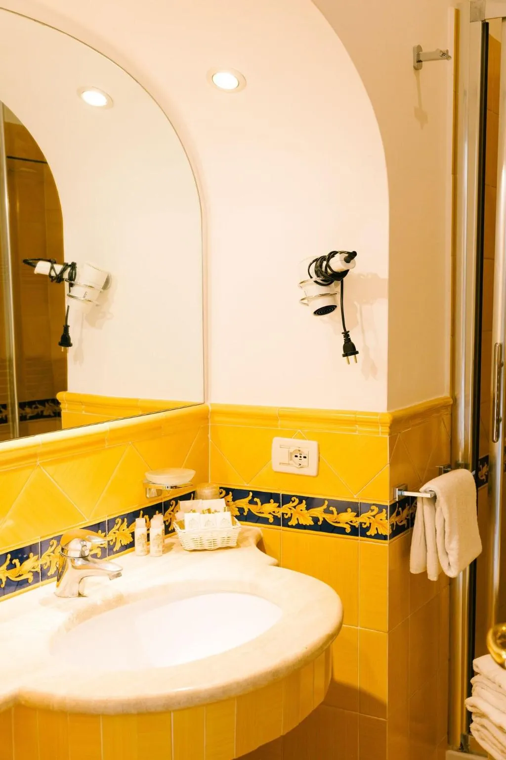 TRIPLE DELUXE Room, Villa Principe Giovanni, Naples