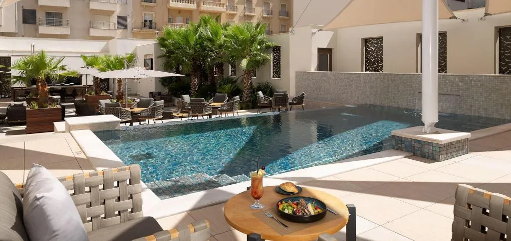 Pool, Novotel Tunis Lac, Tunisia