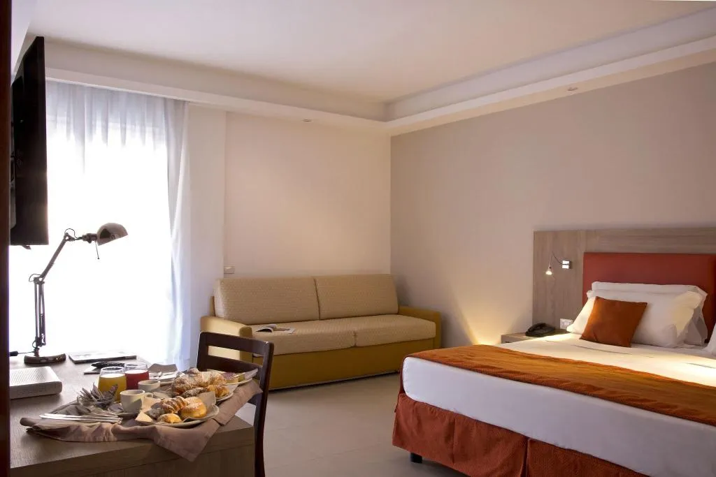 DOUBLE SUPERIOR Room, American Hotel, Naples