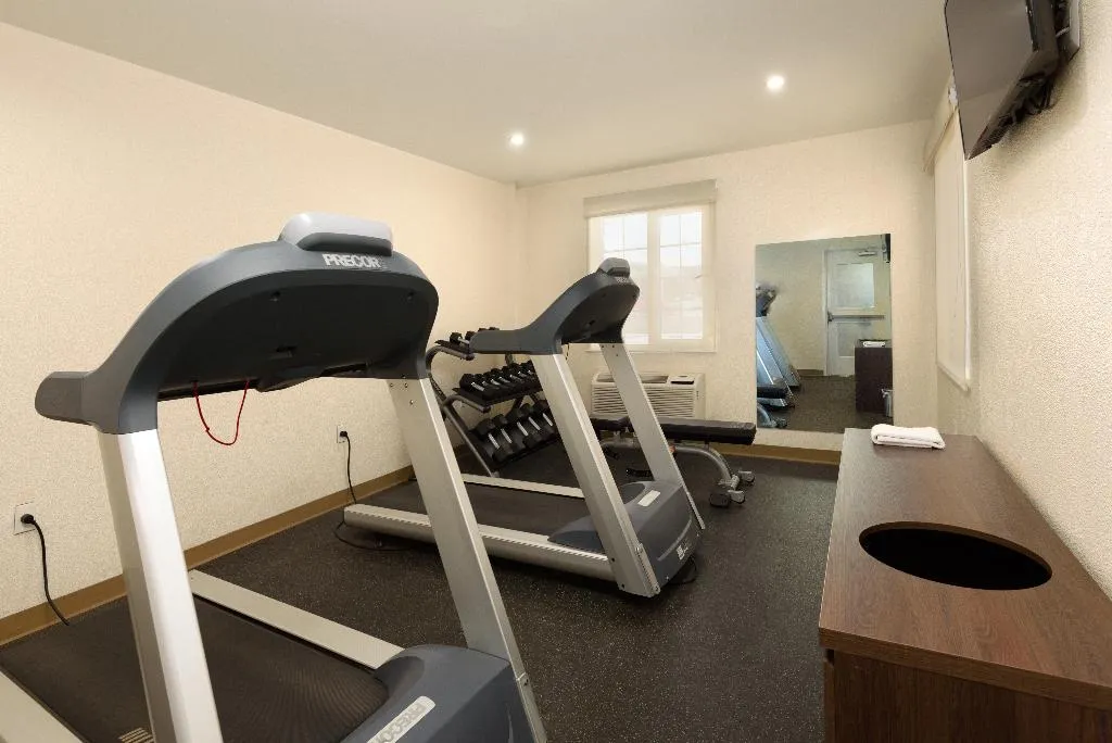 Sports and Entertainment, Extended Suites Cancun Cumbres, Cancun Area