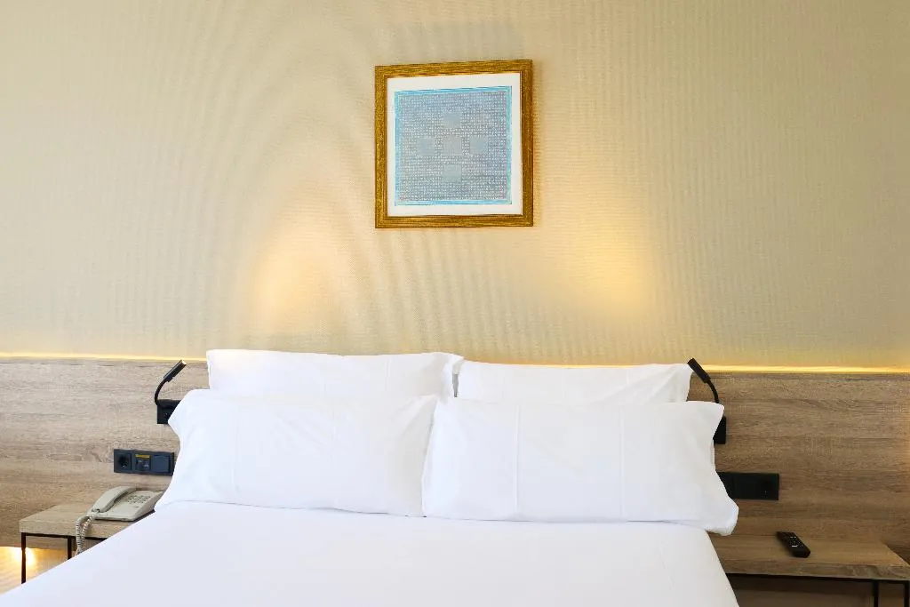 FAMILY ROOM STANDARD Room, Eurohotel Diagonal Port, Barcelona
