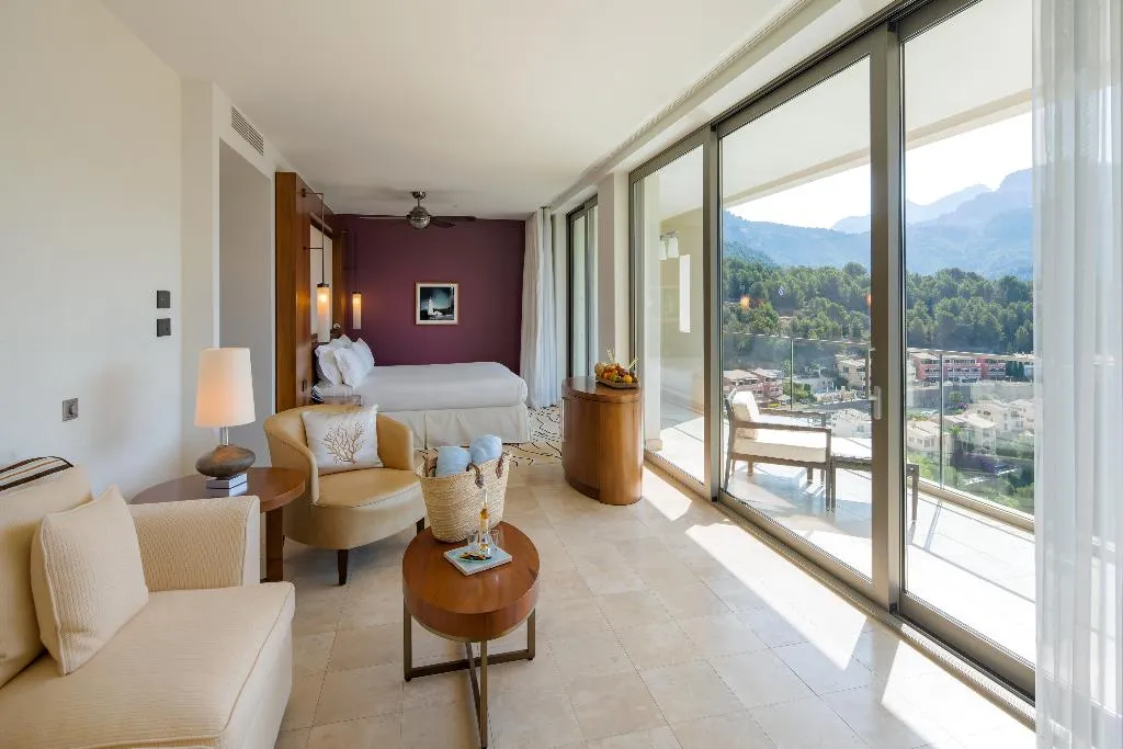 JUNIOR SUITE STANDARD Room, Jumeirah Mallorca, Majorca