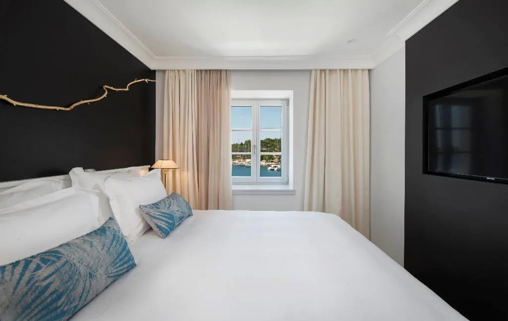 SUITE WITH TERRACE Room, Riva Marina Hvar Hotel, Split