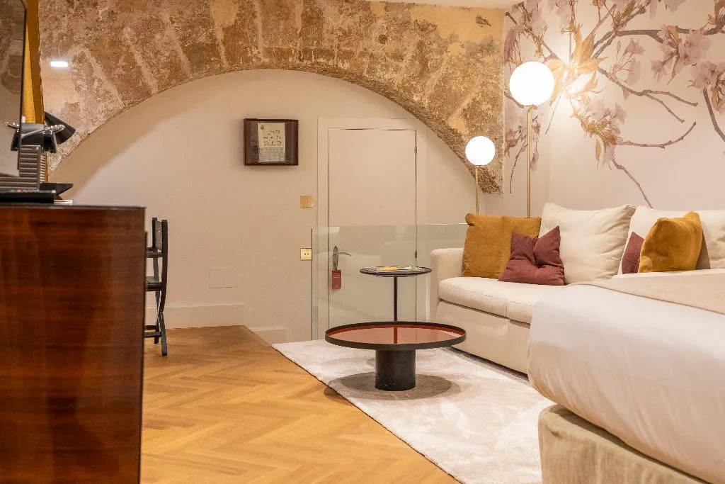 JUNIOR SUITE STANDARD Room, Palacio ca sa Galesa, Majorca