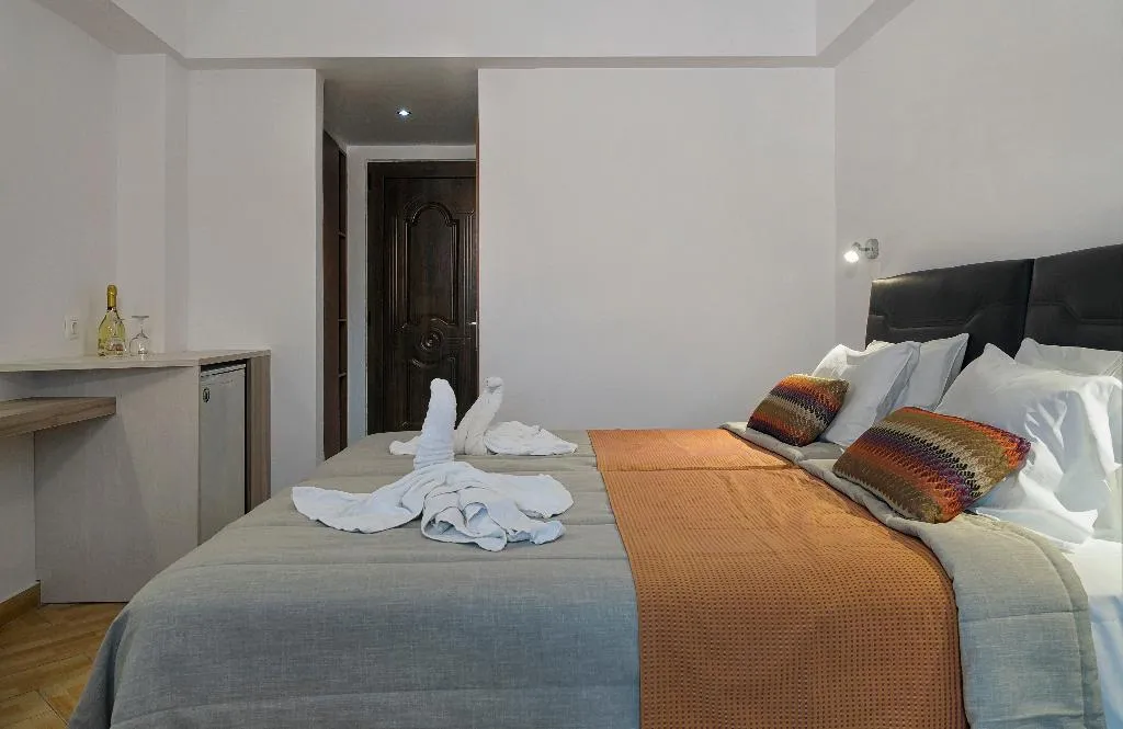 Double or Twin SIDE SEA VIEW Room, Begeti Bay, Crete