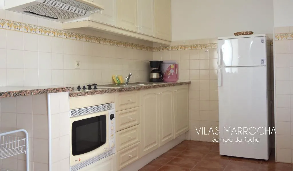APARTMENT ONE BEDROOM Room, Vila Senhora da Rocha, Algarve