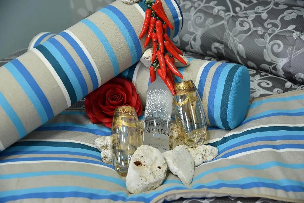 Room, B&B Le Cycas, Naples