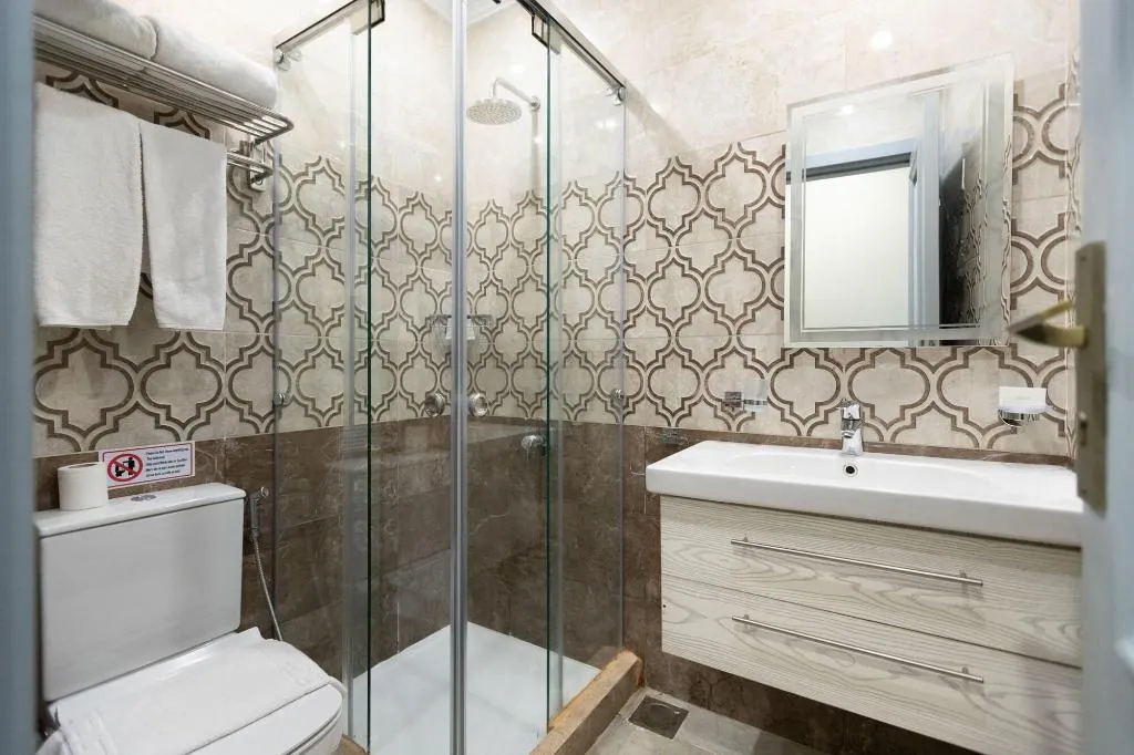Room, Mamluk Pyramids Hotel, Cairo