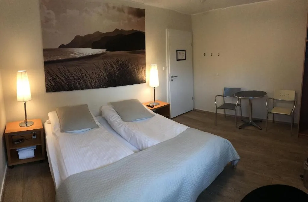 Room, Snorri's Guesthouse, Reykjavik
