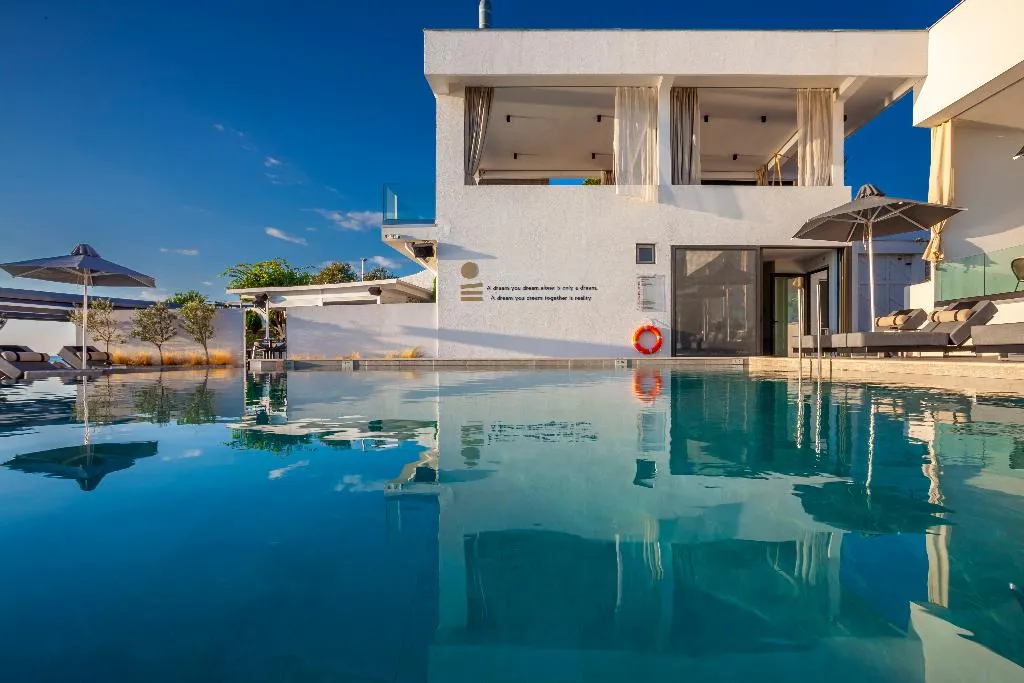 General view, Akrotiri Olympus Luxury Suites, Thessaloniki