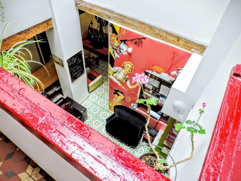 Lobby, Home Youth Hostel, Valencia