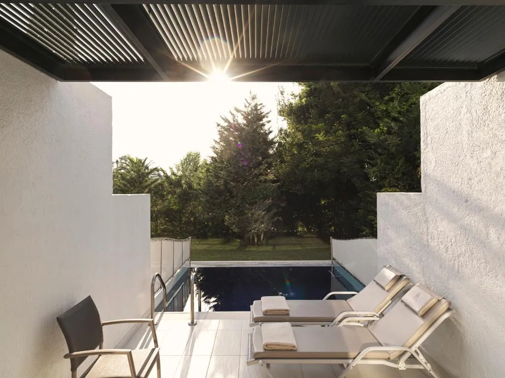 DOUBLE WITH PRIVATE POOL Room, Kontokali Bay Resort & Spa, Corfu