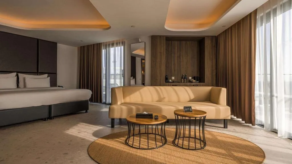 SUITE DELUXE WITH VIEWS Room, Ax Odycy, Malta
