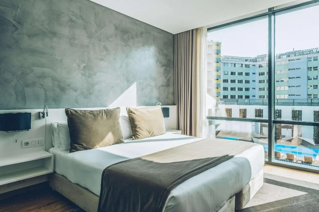 Room, Iberostar Selection Lisboa, Lisbon