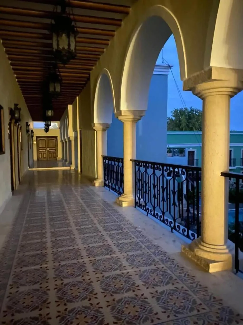 Room, Real Hispano, Cancun Area
