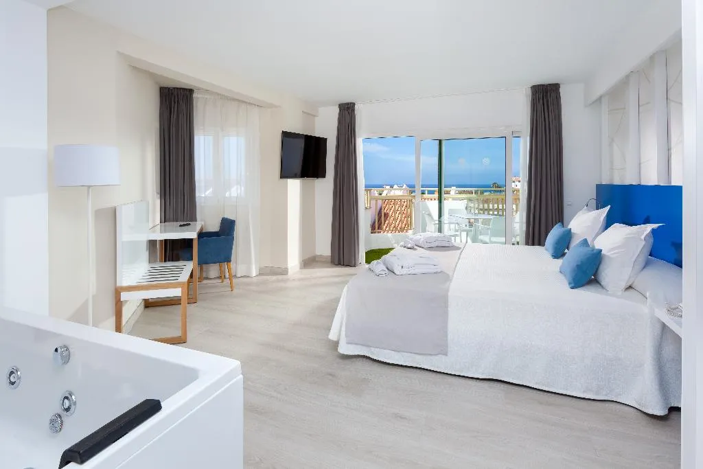 SUITE POOL VIEW Room, Playaolid Suites and Apartments, Tenerife
