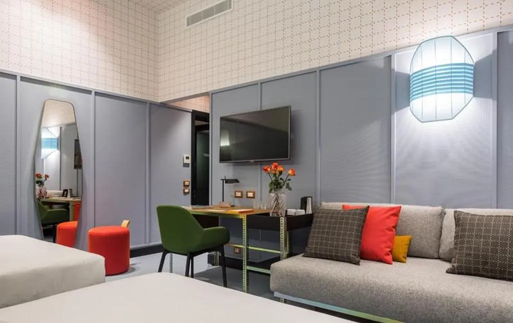 TRIPLE STANDARD Room, Room Mate Collection Giulia, Milan, Milan
