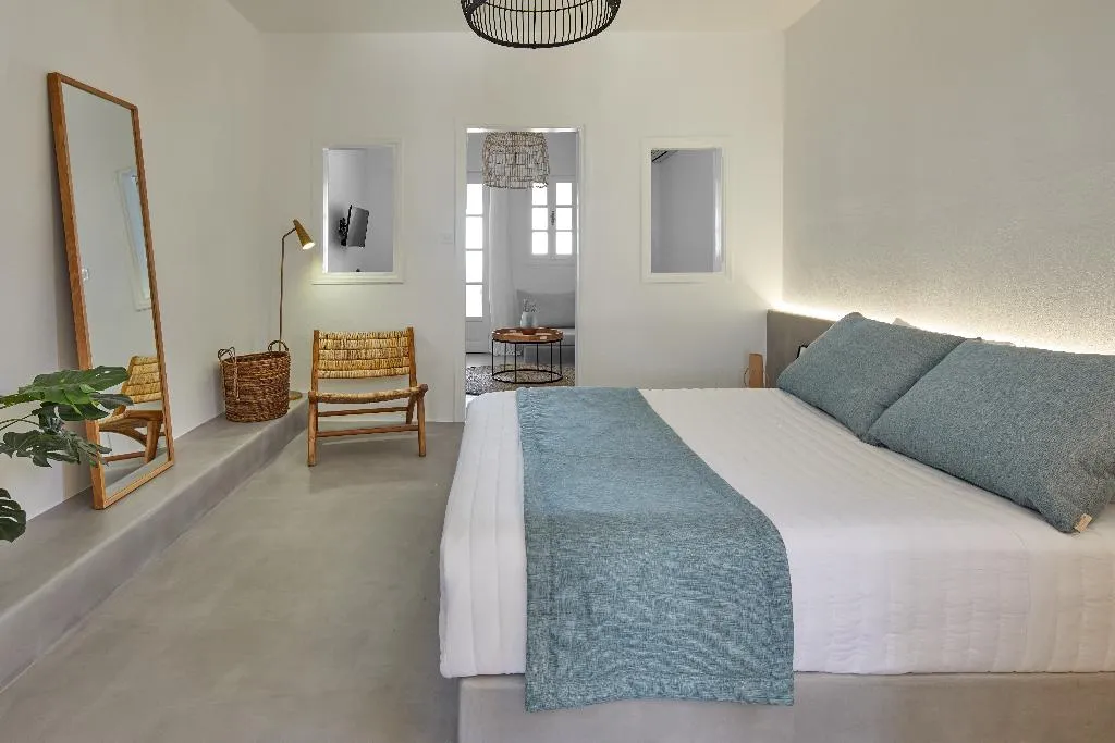 SUITE EXECUTIVE Room, Symmetry Suites, Santorini
