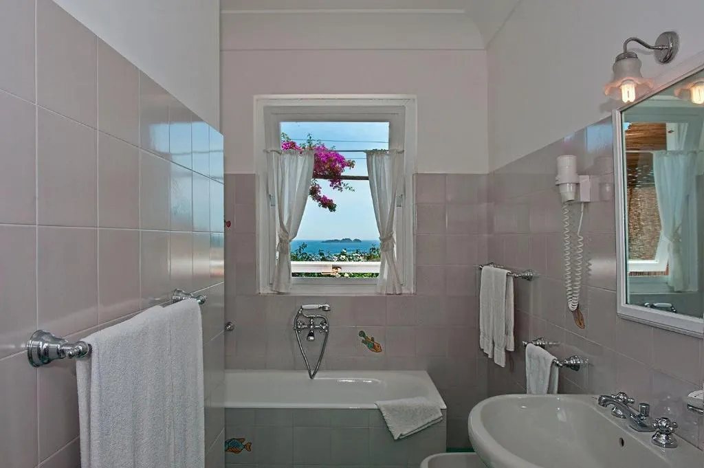Room, Villa Rosa, Naples