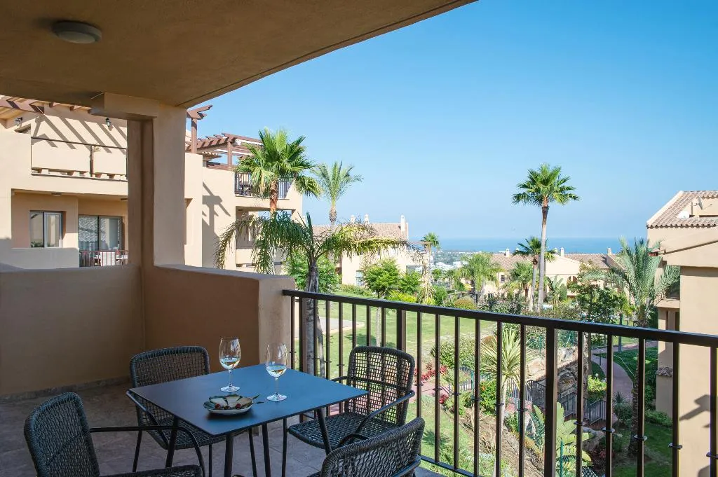 APARTMENT PREMIUM TWO BEDROOMS Room, Quartiers Marbella Apartments, Costa Del Sol