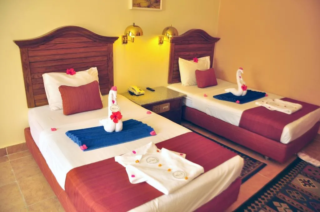 SINGLE STANDARD Room, Aladdin Beach Resort, Red Sea Riviera