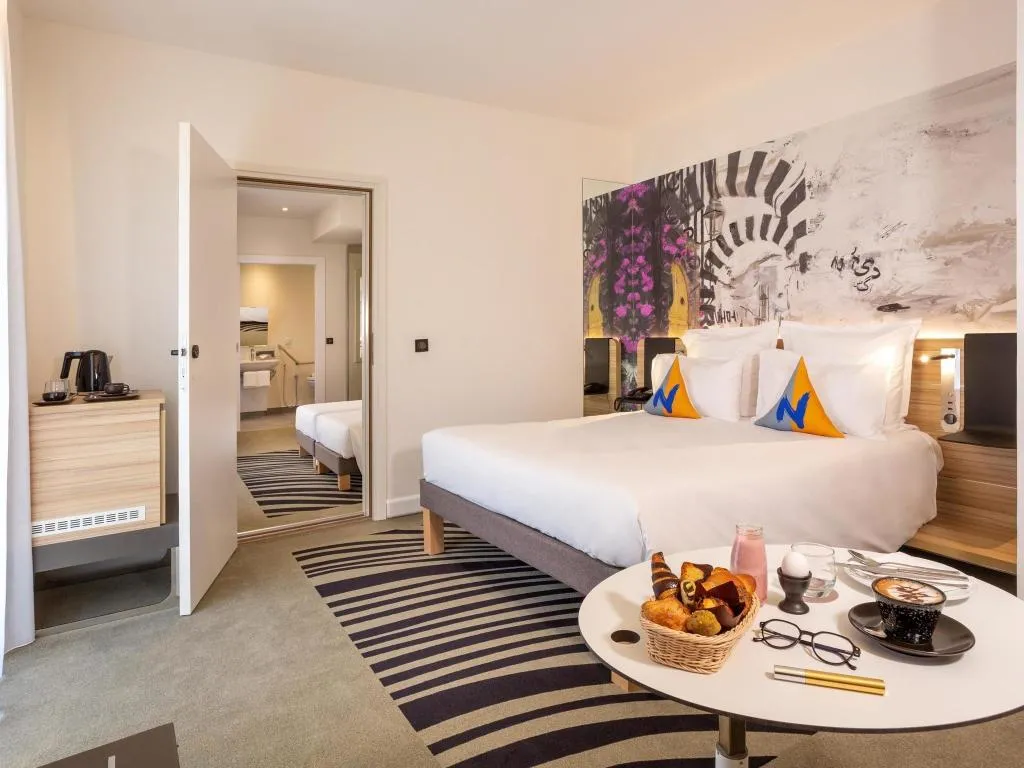 DOUBLE SUPERIOR Room, Novotel Tunis Lac, Tunisia