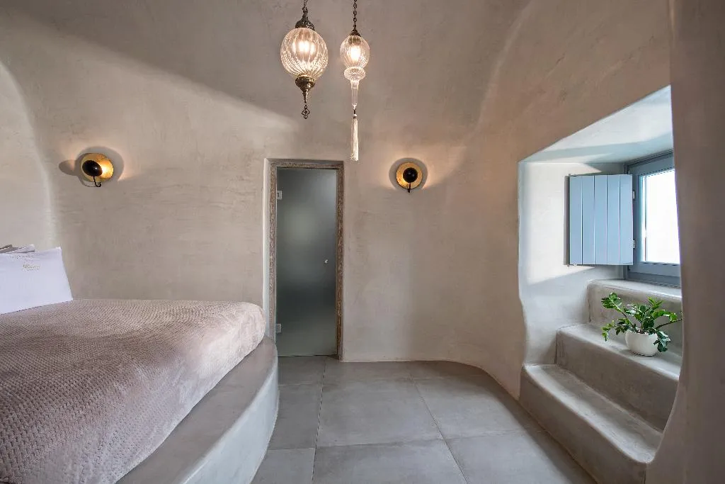 SUITE WITH JACUZZI Room, Athina Luxury Suites, Santorini