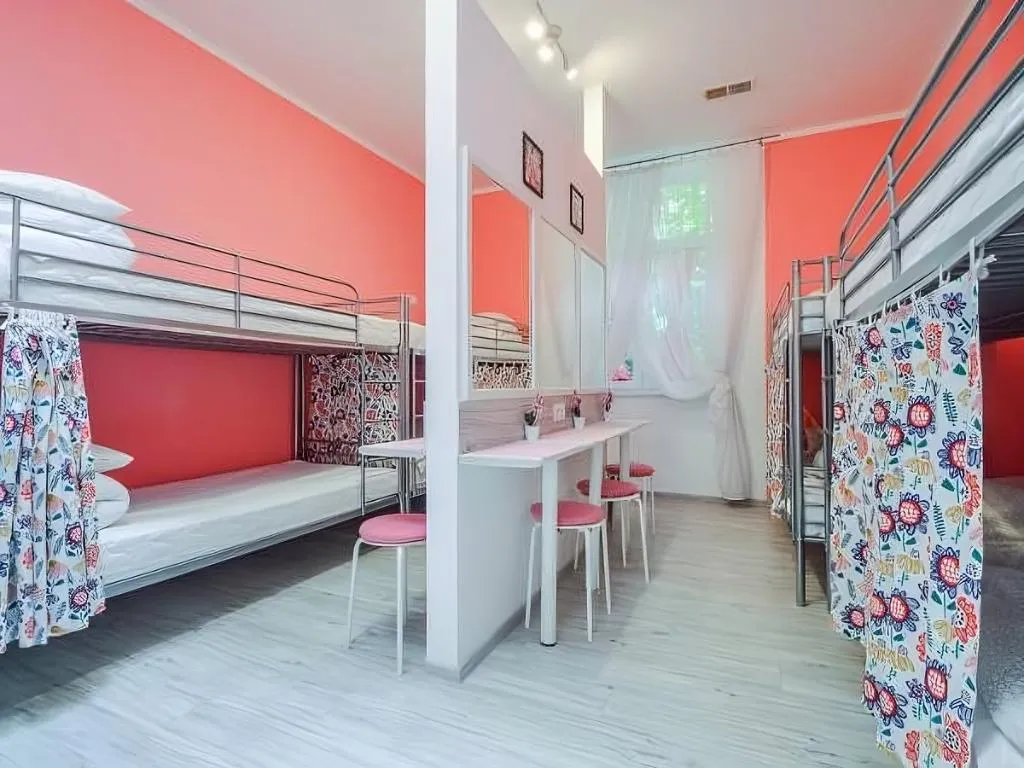 Bed in dormitory FEMALE ROOM Room, Lorf Hostel&Coffee, Krakow