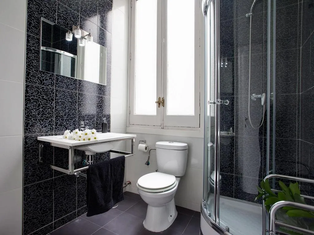Room, Hostal Besaya, Madrid