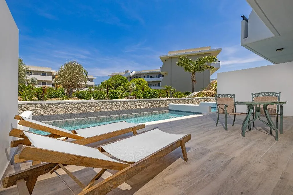 BUNGALOW SUPERIOR WITH PRIVATE POOL Room, Virginia Family Resort, Rhodes