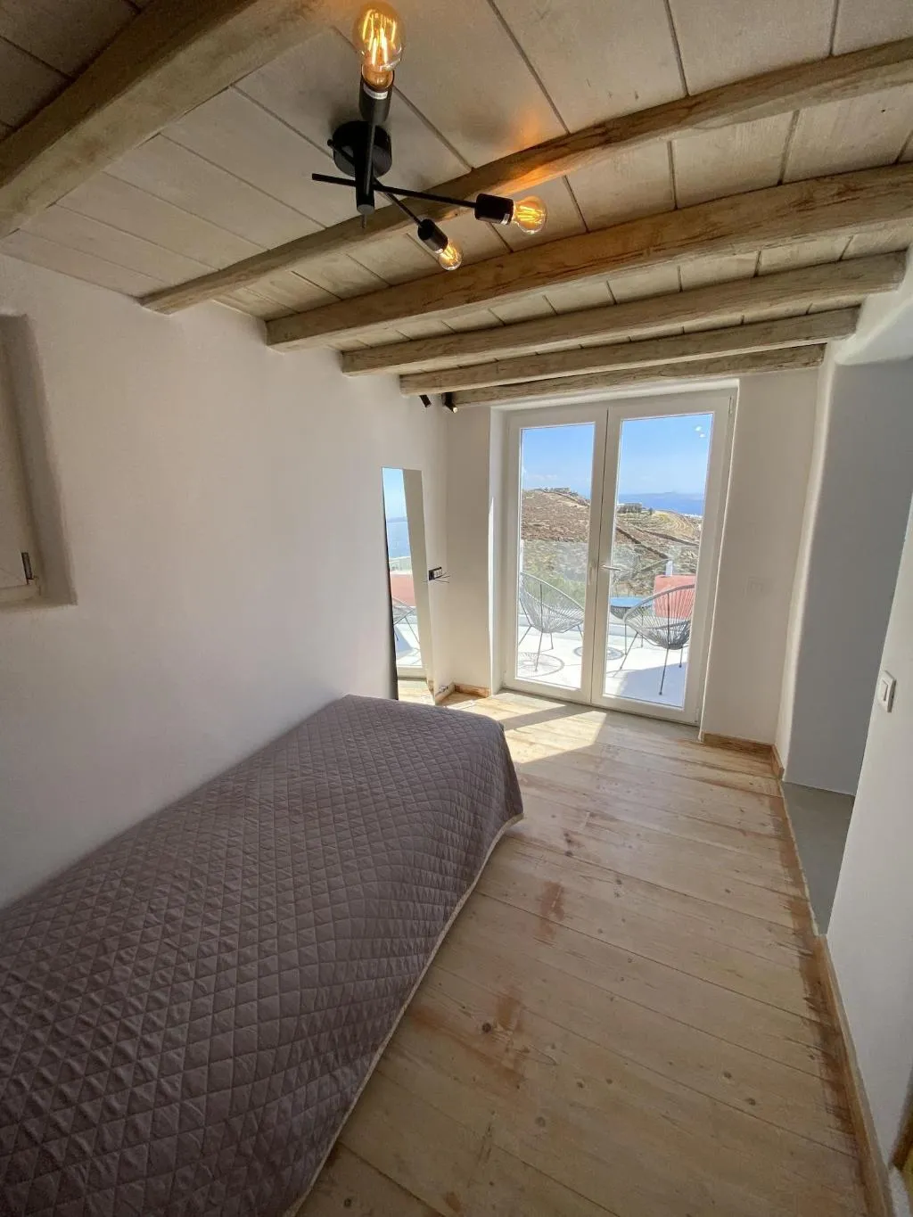 Room, Flaskos Suites, Mykonos