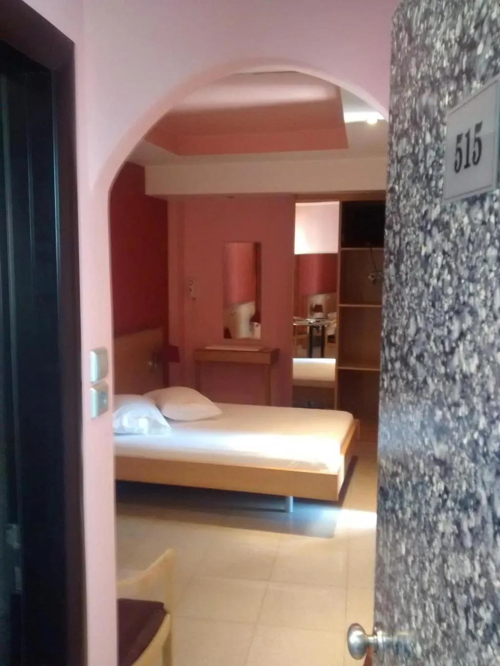 Room, Niki, Athens